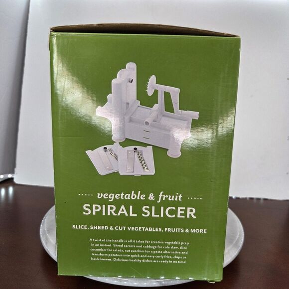 Sur La Table Vegetable & Fruit Spiral Slicer 3 Blade Manual Spiralizer Kitchen - Picture 6 of 14